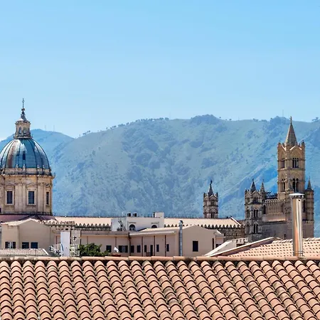Apartment Mit Herrlichem Blick Auf Kathedrale Palermo